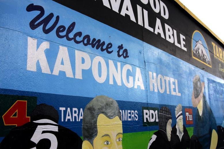 Kaponga Hotel Extérieur photo