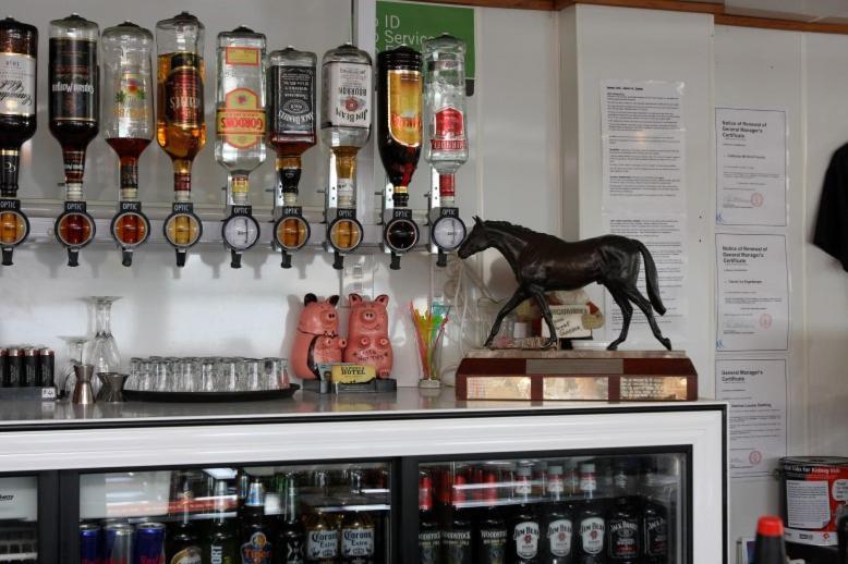 Kaponga Hotel Extérieur photo